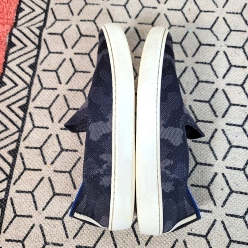 Rothys gently pre